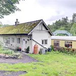 2 Bed In Whitby Oc-wa032